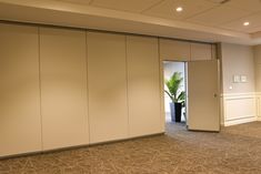 High-Quality Accordion Door and Operable Wall